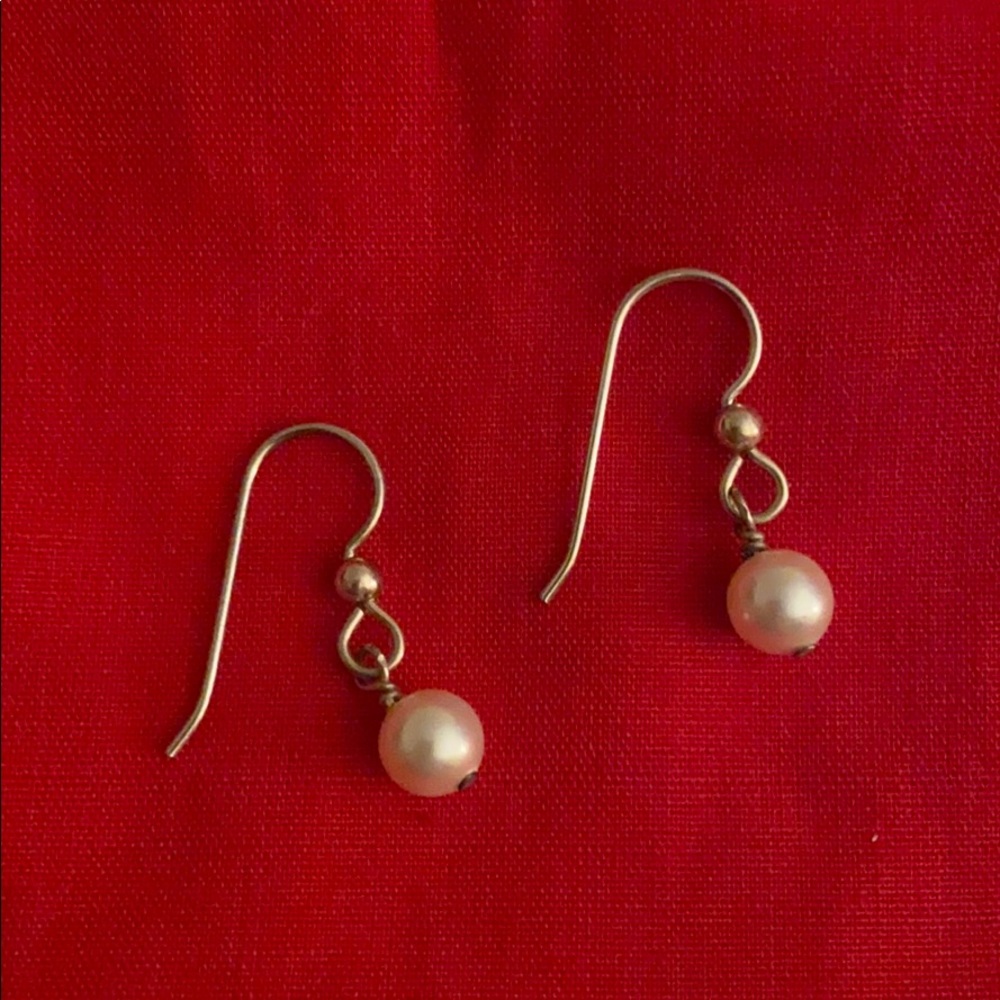 Pearl earrings